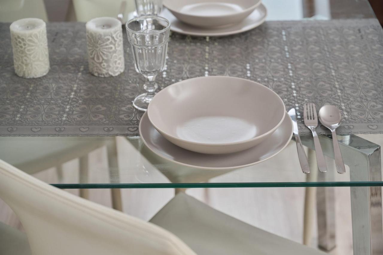Semaforowa Modern By Renters * Wroclaw